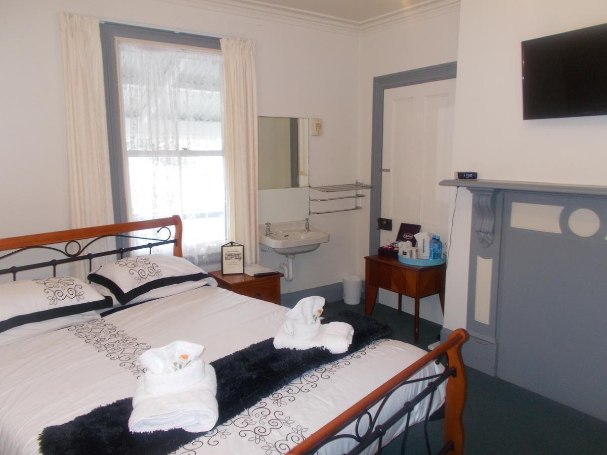 The Kentish Hotel Waiuku المظهر الخارجي الصورة