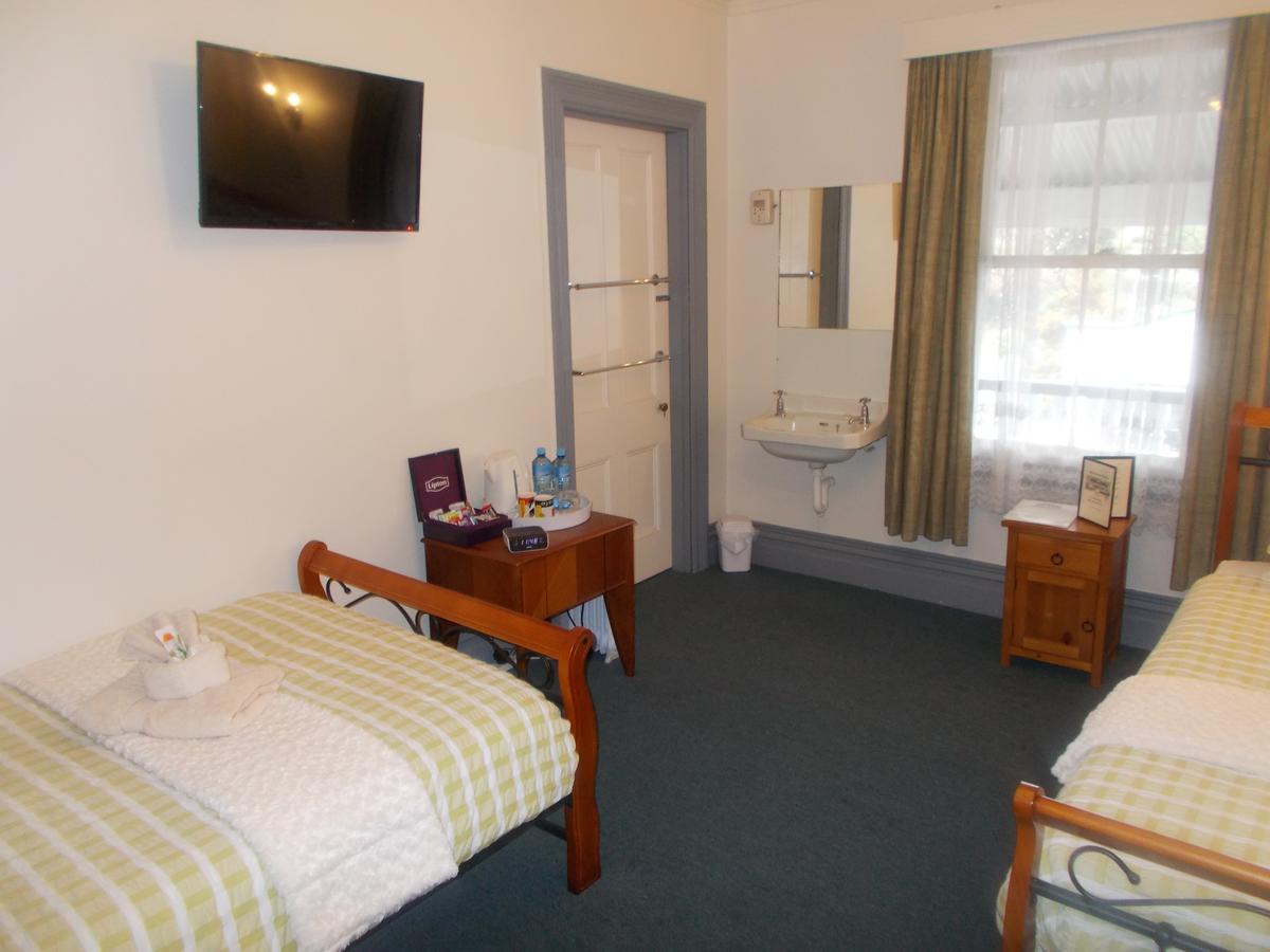 The Kentish Hotel Waiuku المظهر الخارجي الصورة